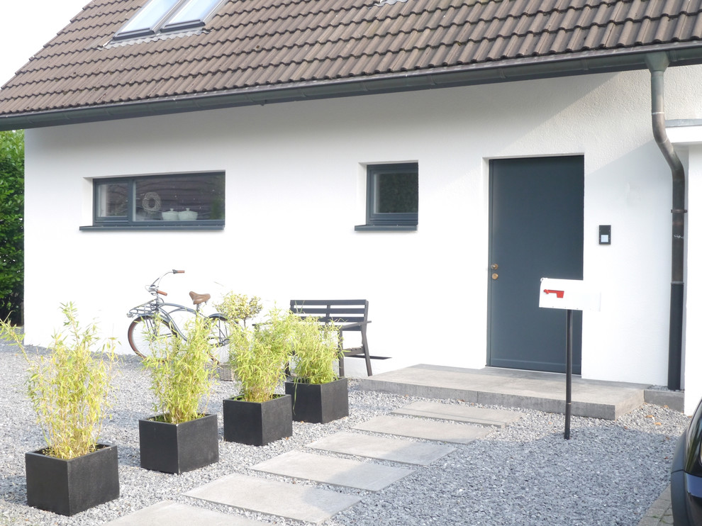 Eingangsbereich mit Kiesbeet