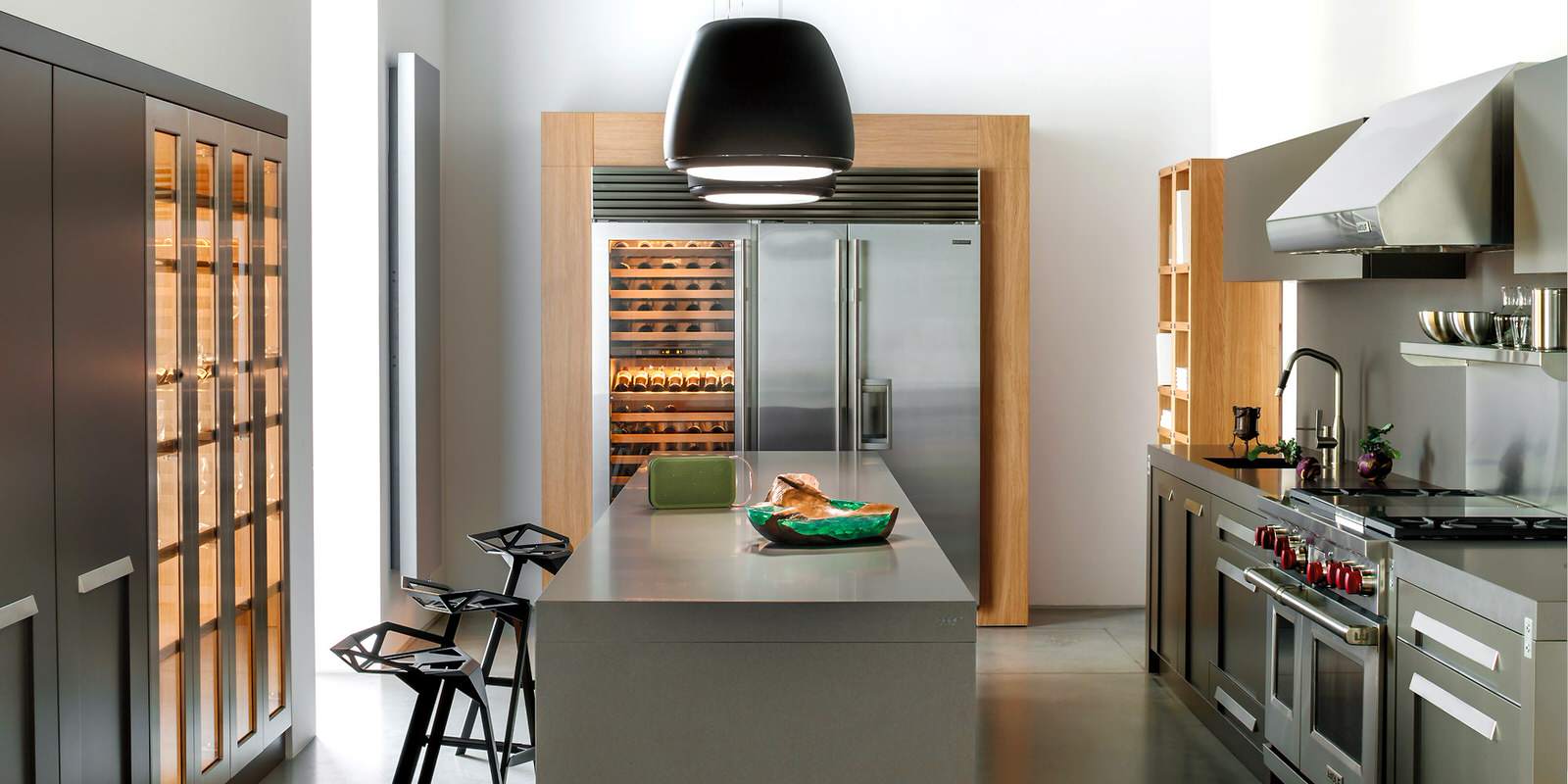 Винные шкафы в интерьере