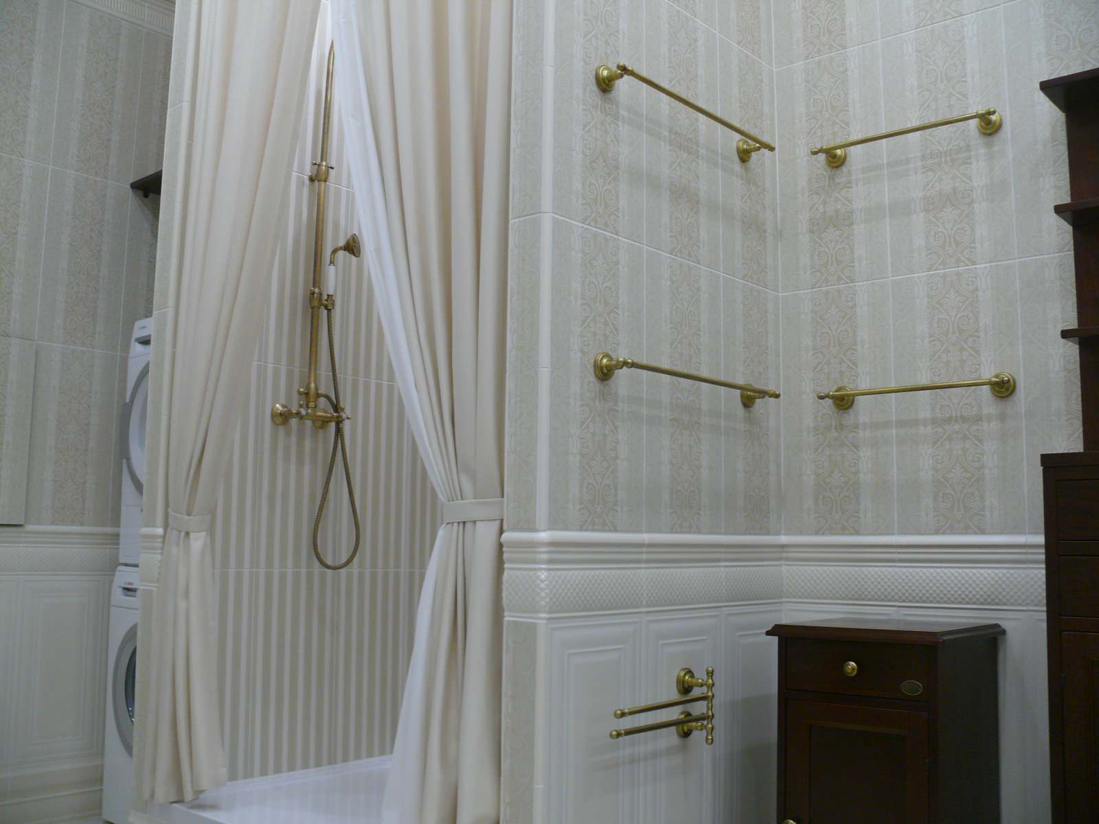 ВАННЫЕ КОМНАТЫ. СПЕЦИАЛЬНЫЙ ТЕКСТИЛЬ.