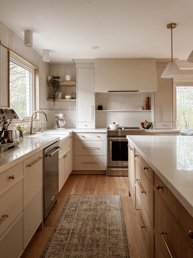 Kitchen - kitchen idea in Toronto