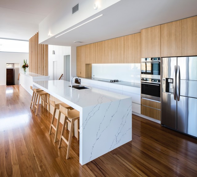 Coolum Beach House # 3 contemporary-kitchen