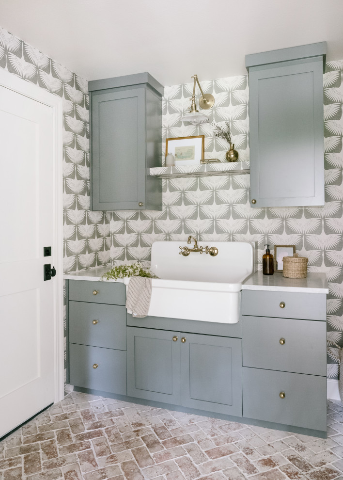 Laundry room - transitional laundry room idea in Seattle