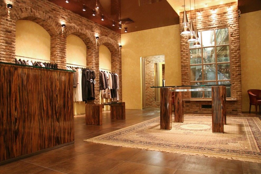 Бутик "Contrasto"