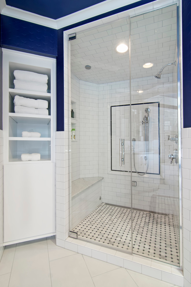 This is an example of a transitional bathroom in Minneapolis.