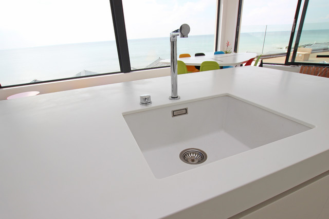 White worktop with white sink