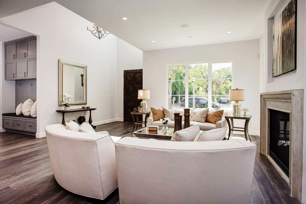 Студио Сити - Лос Анджелес. Дом и дизайн в средиземноморском стиле.