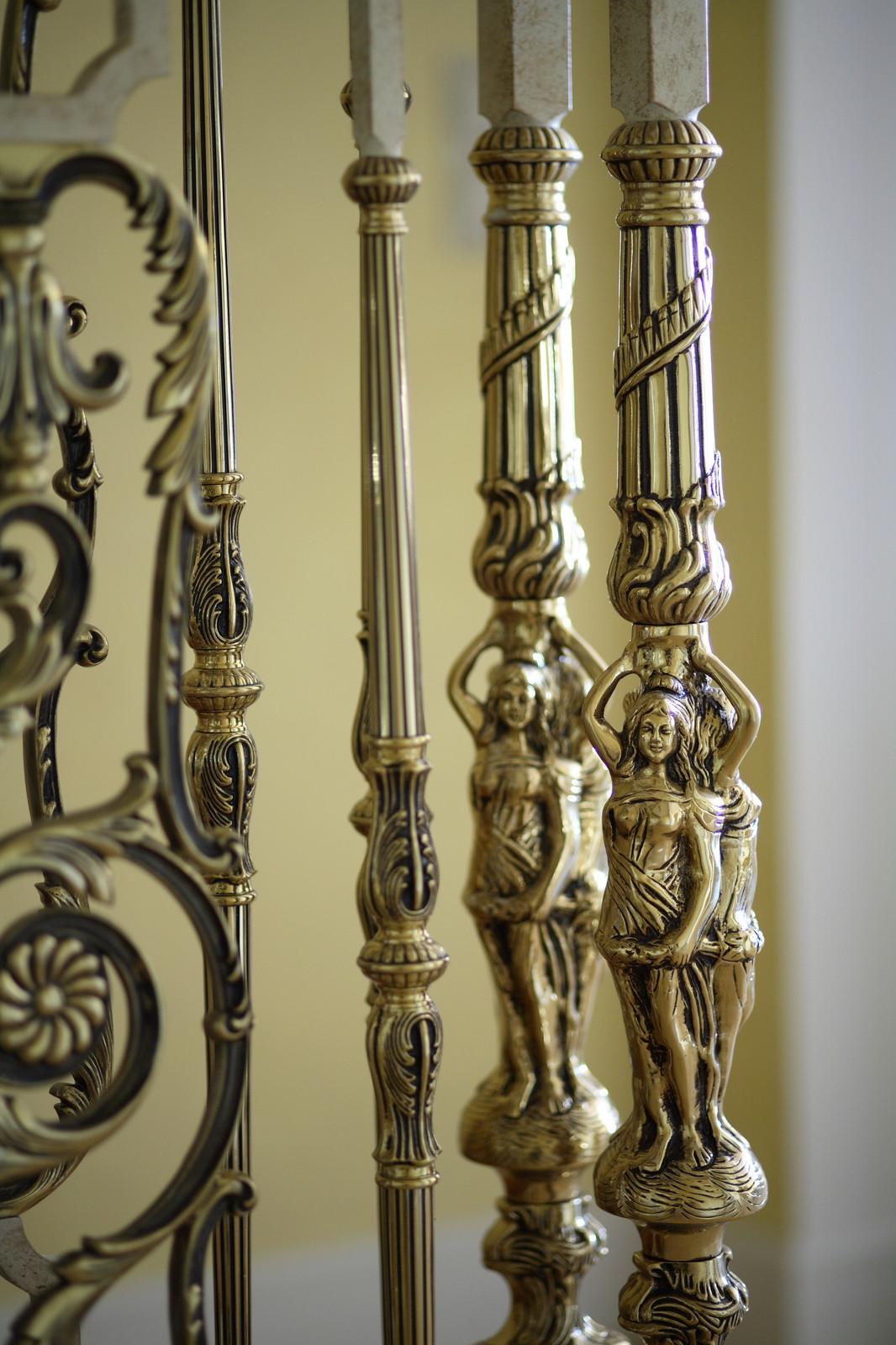 Латунные ограждения