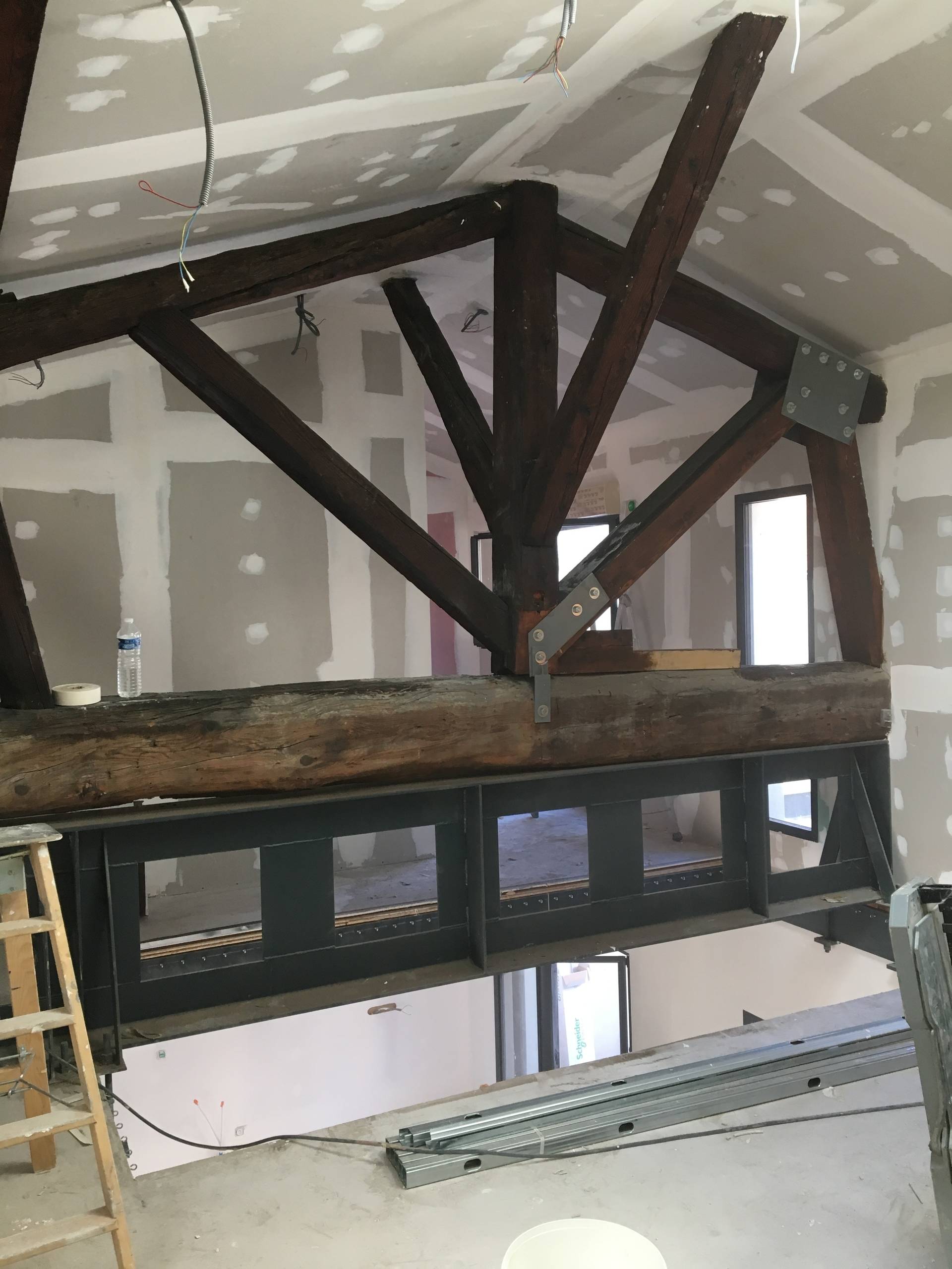 Rénovation d'un hangar en Loft