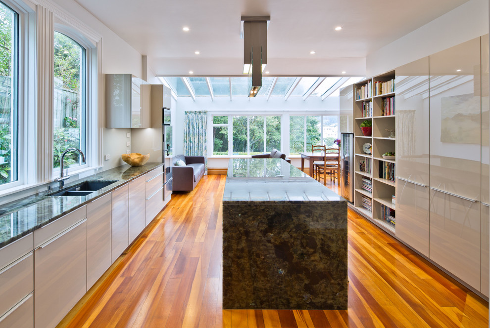 Photo of a transitional kitchen in Wellington.