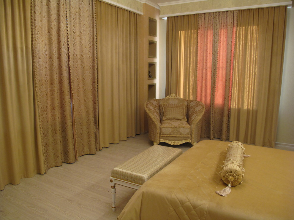 Спальня.подушки.бархат.