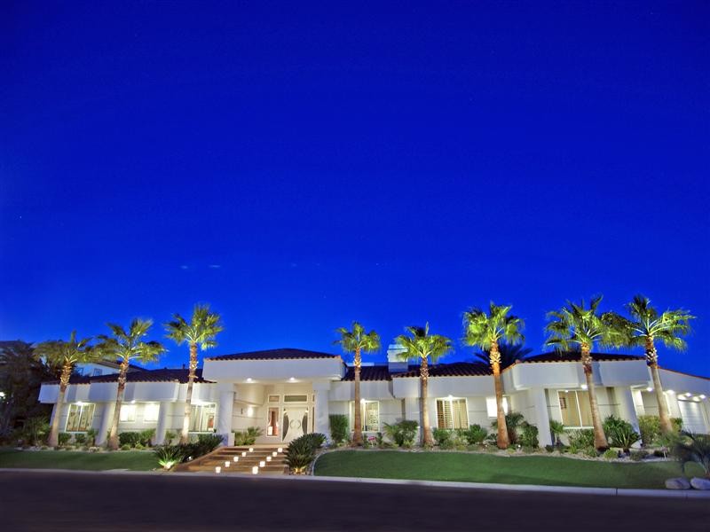 Dean Residence