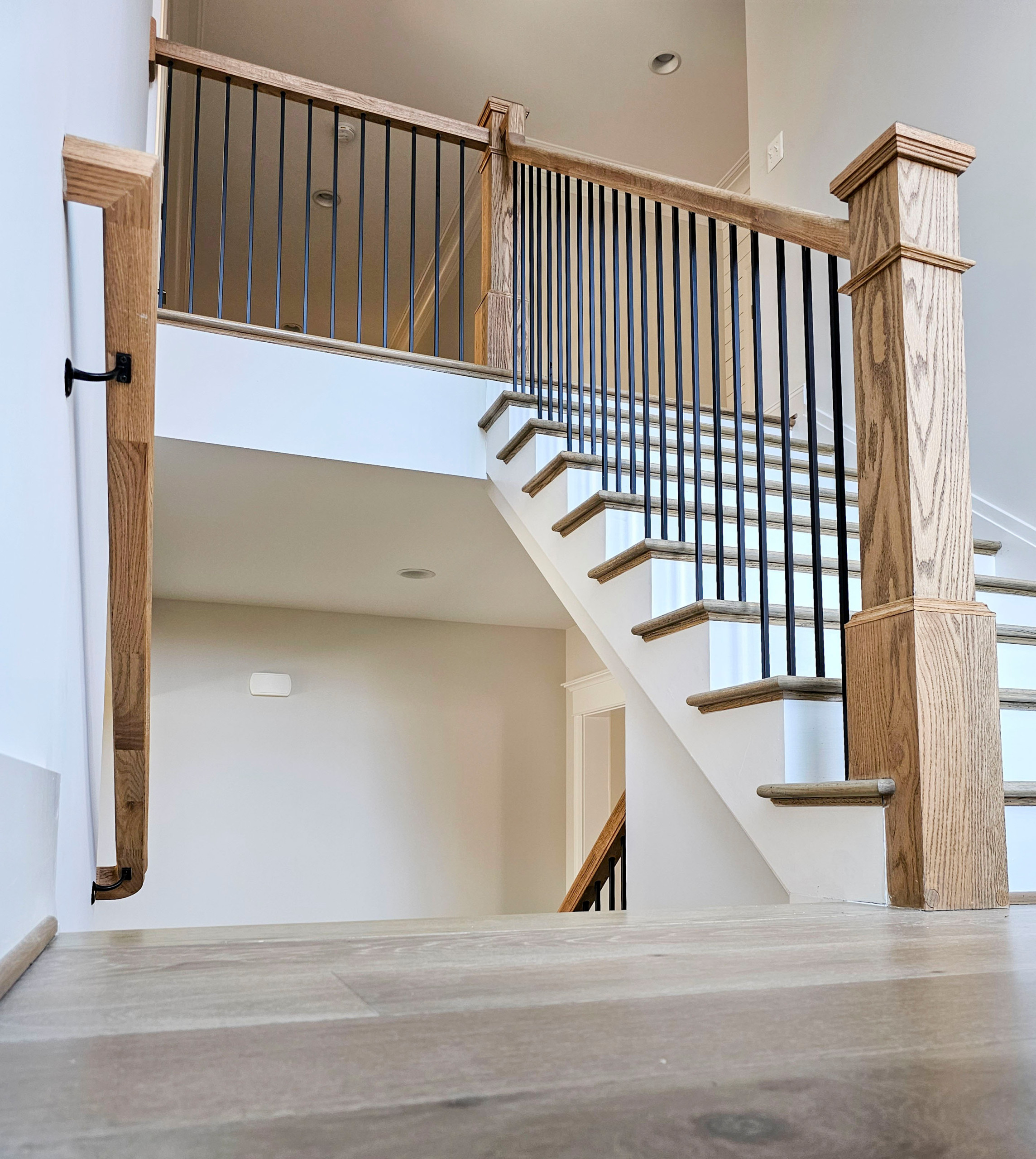 105_Modern and Bold U-Shaped Staircase, Vienna VA 22180