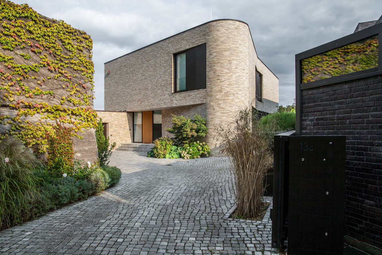 Wannsee Villa / Gnädinger Architekten