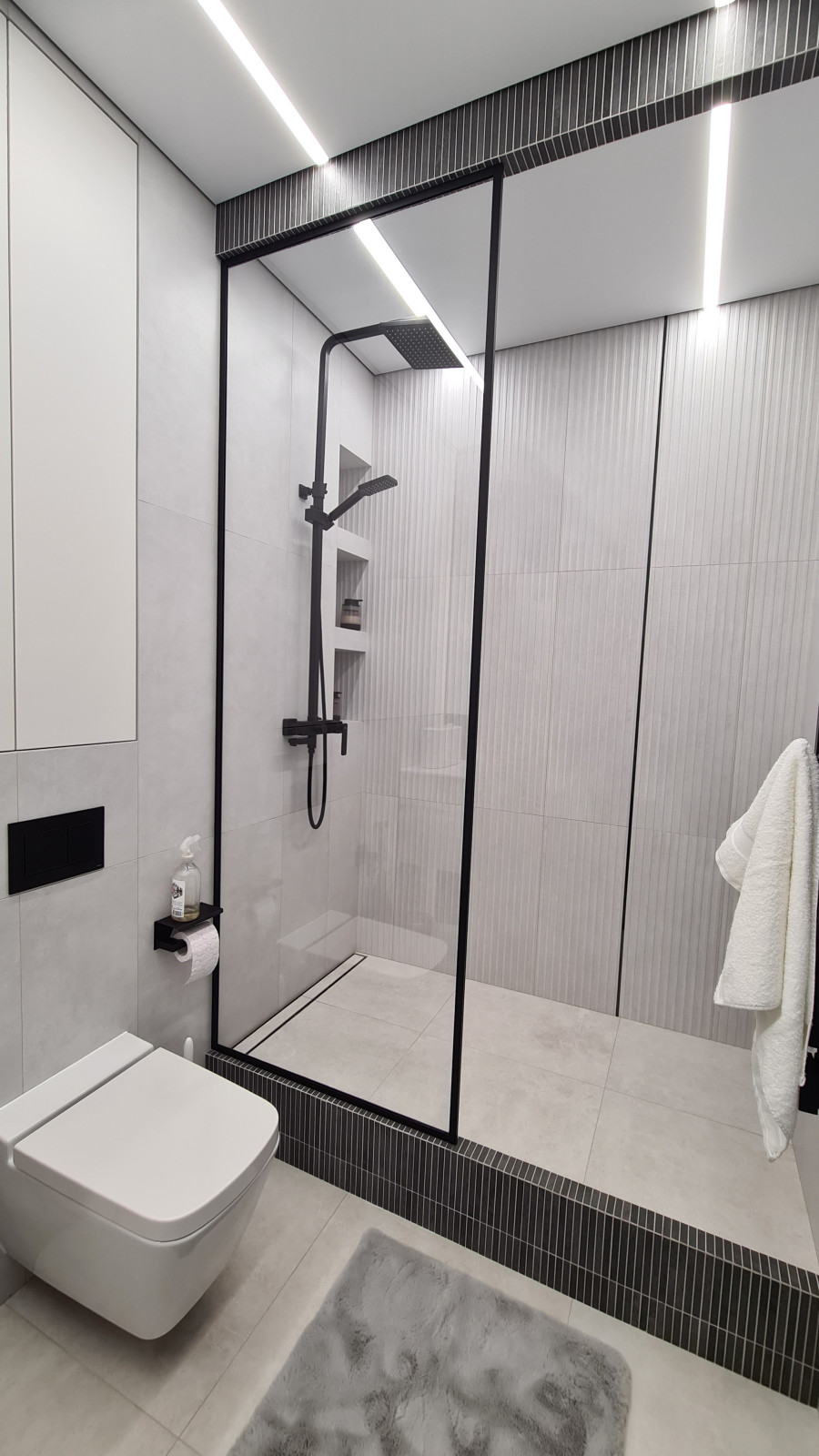 Реализация проекта трехкомнатной квартиры "ЖК на Высоте"