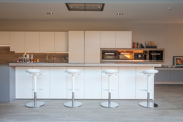 Open Plan Large Kitchen kitchen