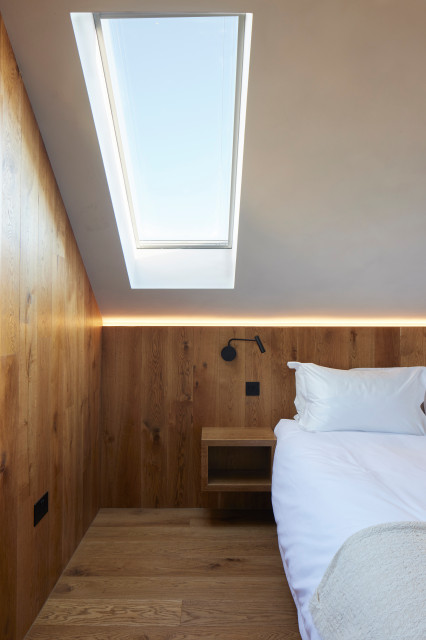 Seabreeze modern-bedroom
