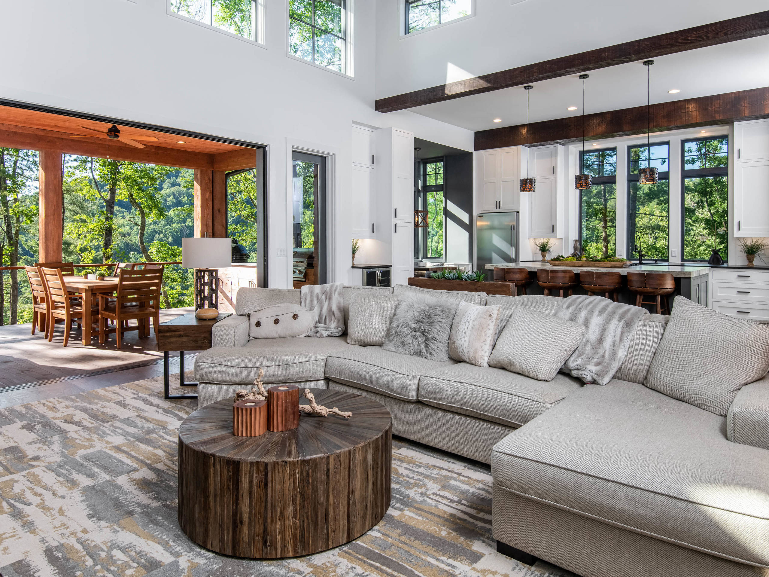 Small Modern Mountain Homes Interior