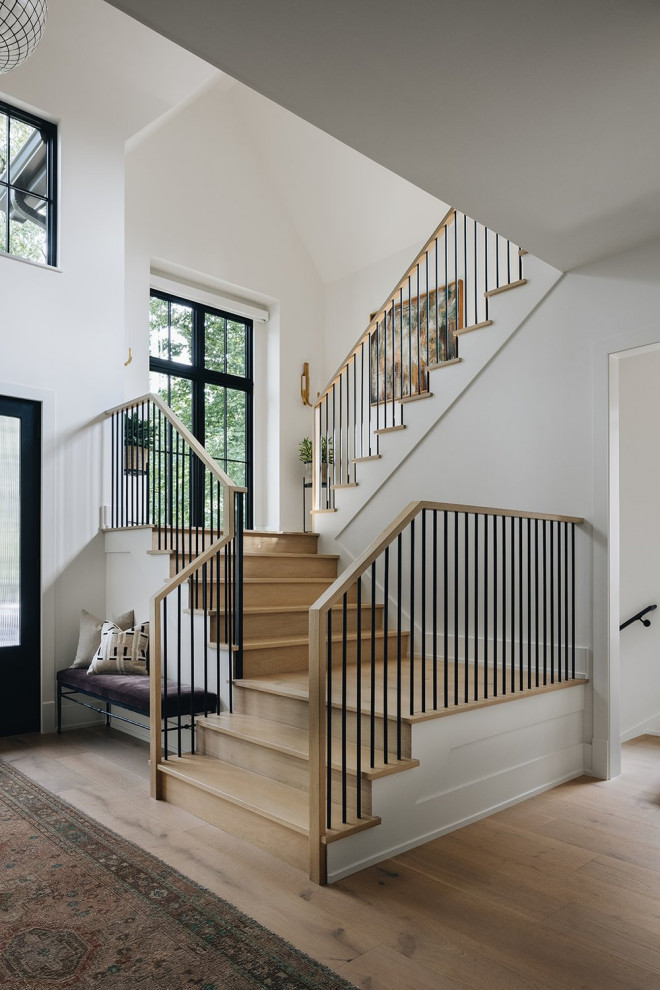 Example of a transitional staircase design in Chicago