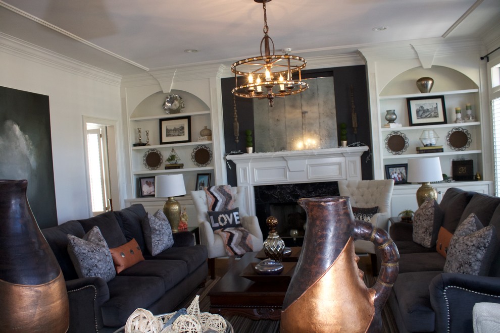 Home design - transitional home design idea in Atlanta