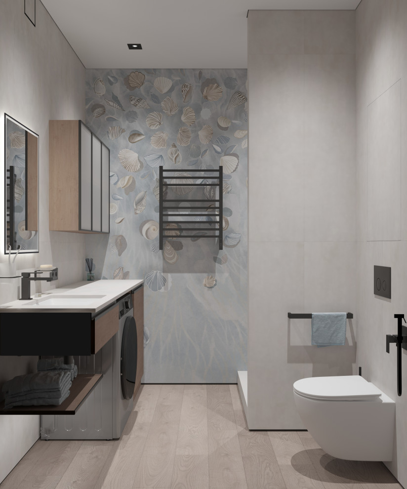 Современный сан.узел с обоями