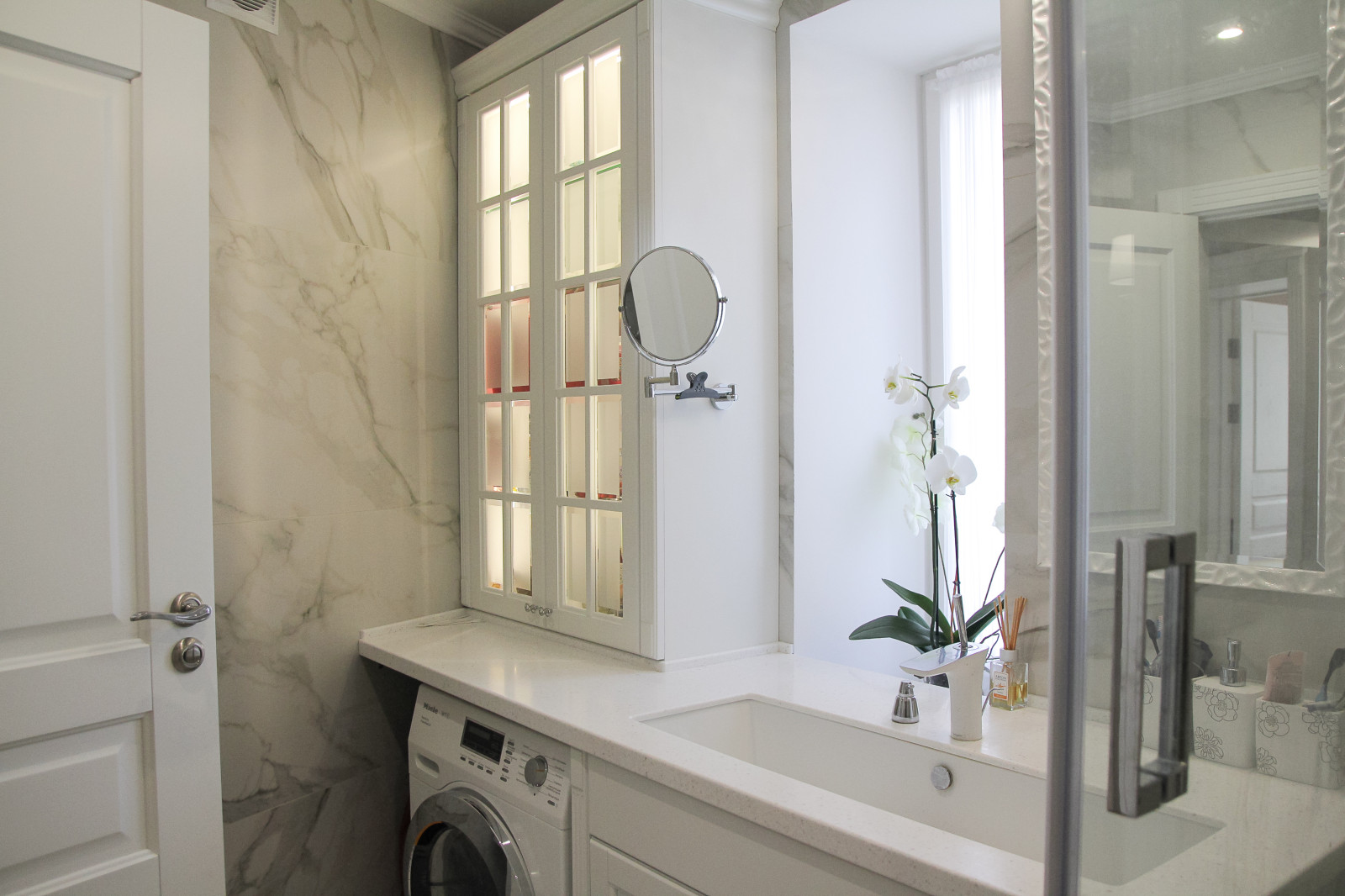 Воздушная классика. Квартира в центре города.