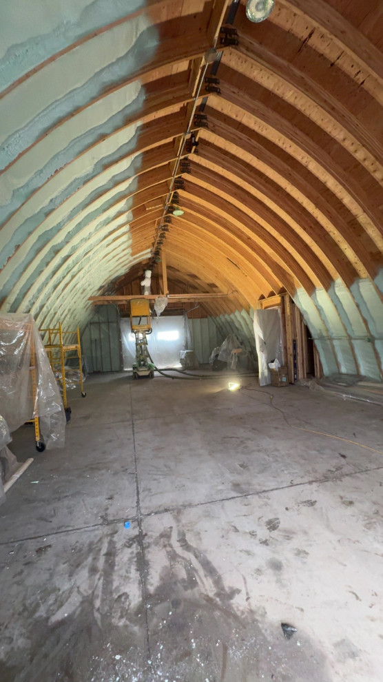 Cathedral Vaulted Garage
