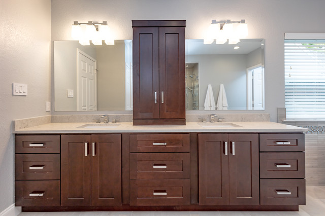 Marcaccio contemporary-bathroom