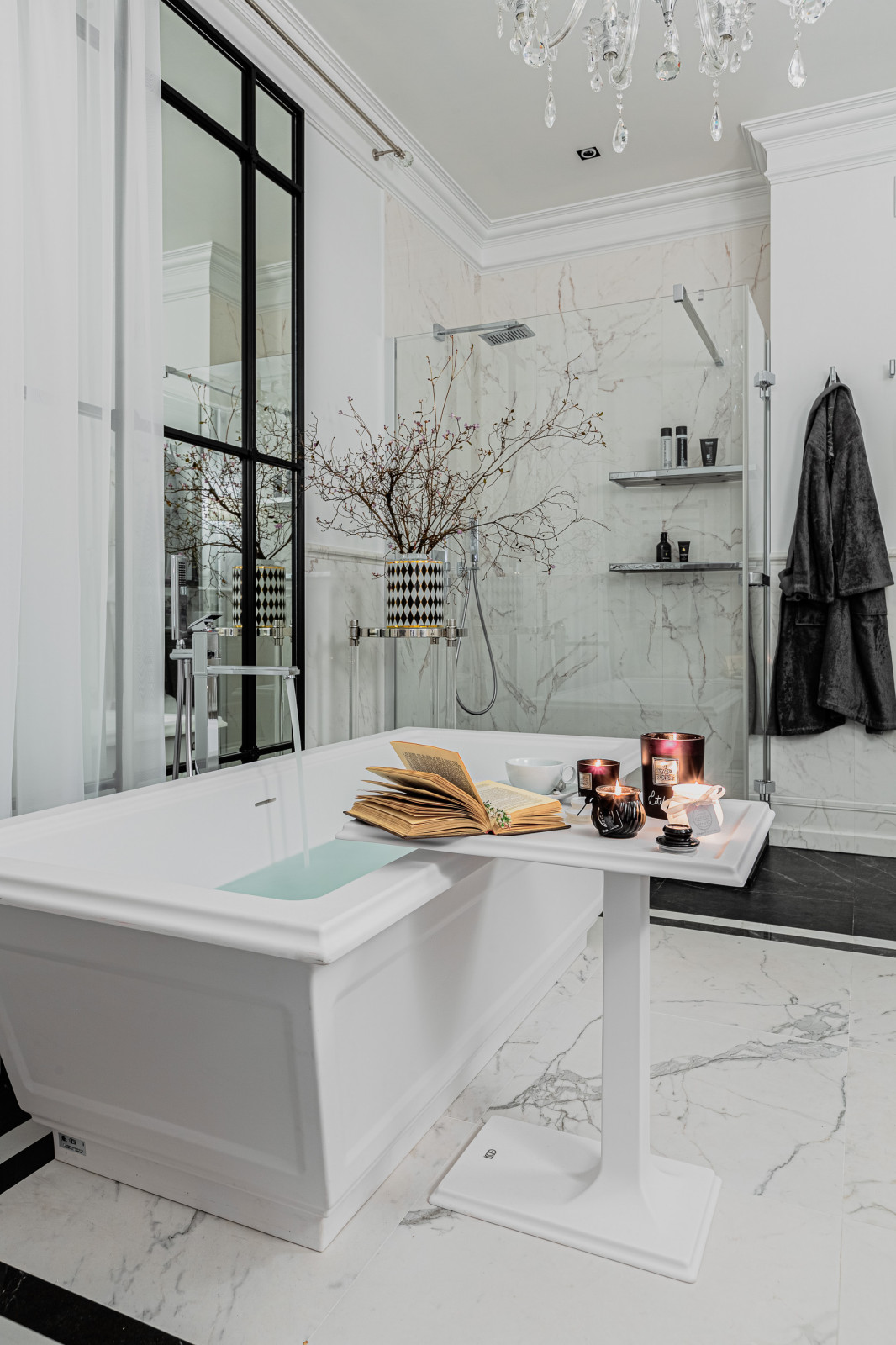 НЕКЛАССИЧЕСКАЯ КЛАССИКА. ВАННАЯ КОМНАТА