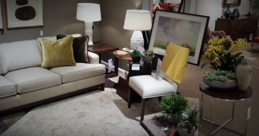 Home design - transitional home design idea in Birmingham