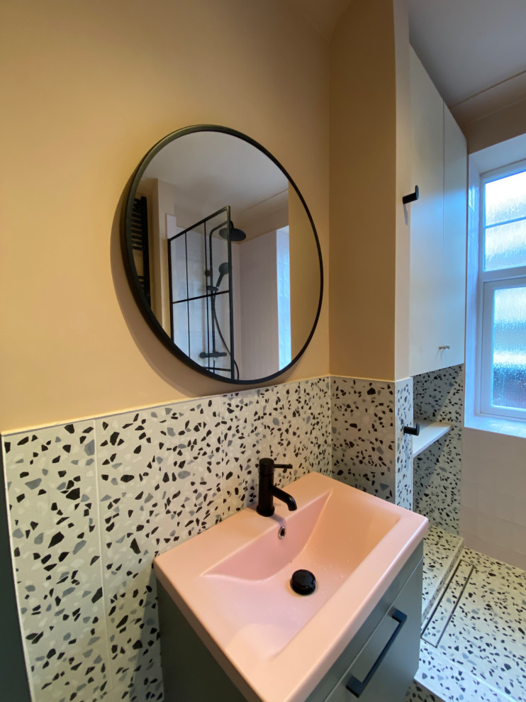 Inspiration for a contemporary cloakroom in London.