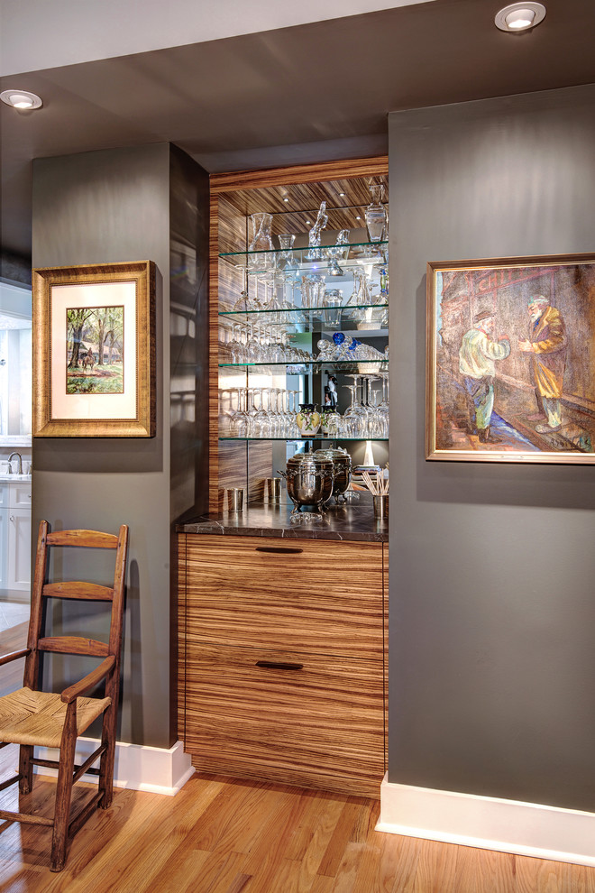 Mid-sized trendy home bar photo in Charleston with gray walls