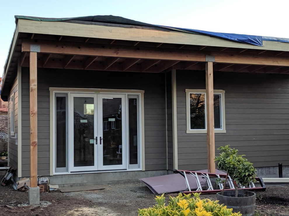 What color exterior trim for white vinyl french door and windows?