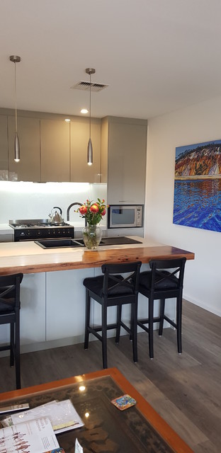 West Beach shabby-chic-style-kitchen
