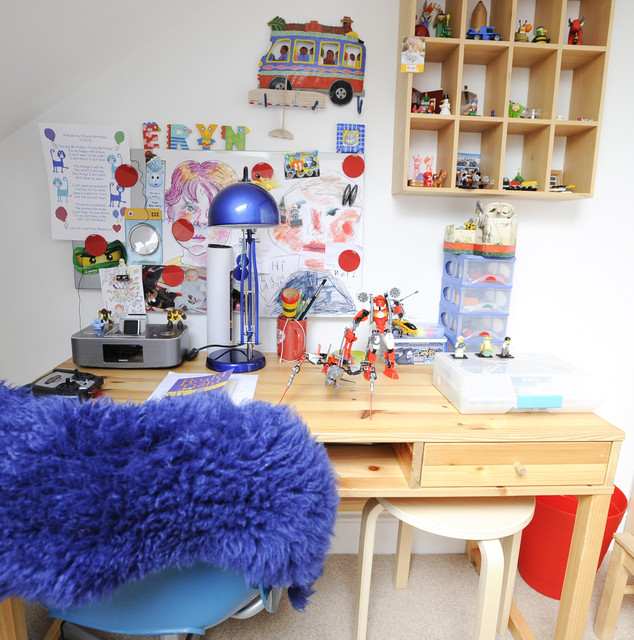 Family house in Wimbledon eclectic-kids