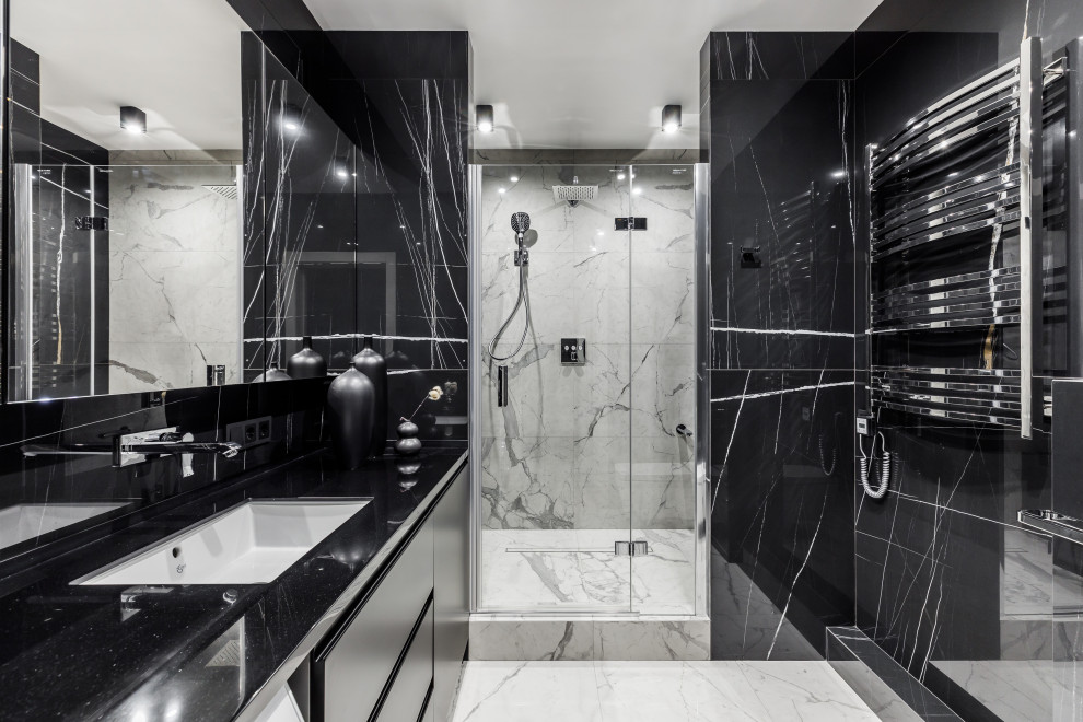 4-х комнатная квартира с черно-белой геометрией