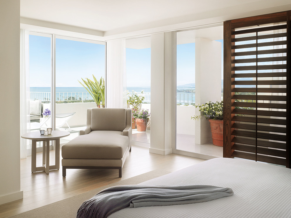 This is an example of a beach style bedroom in Los Angeles.