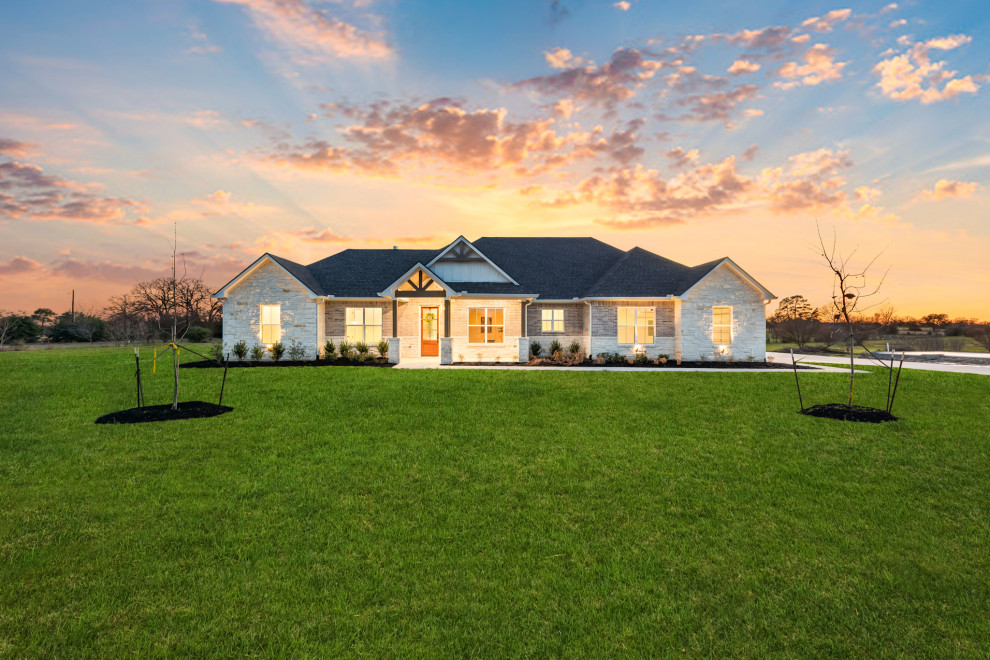 Project Saddle & Stone