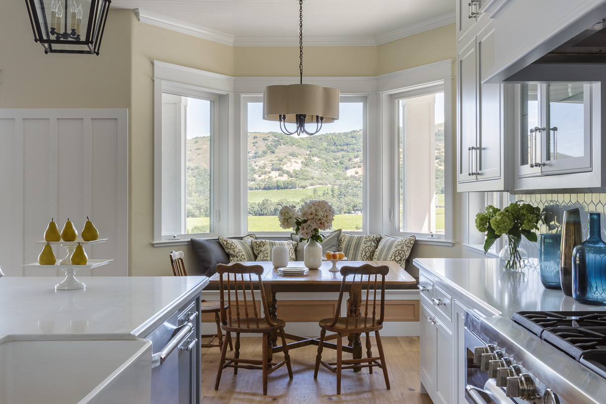 Modern Farmhouse on a Napa Vineyard Knoll
