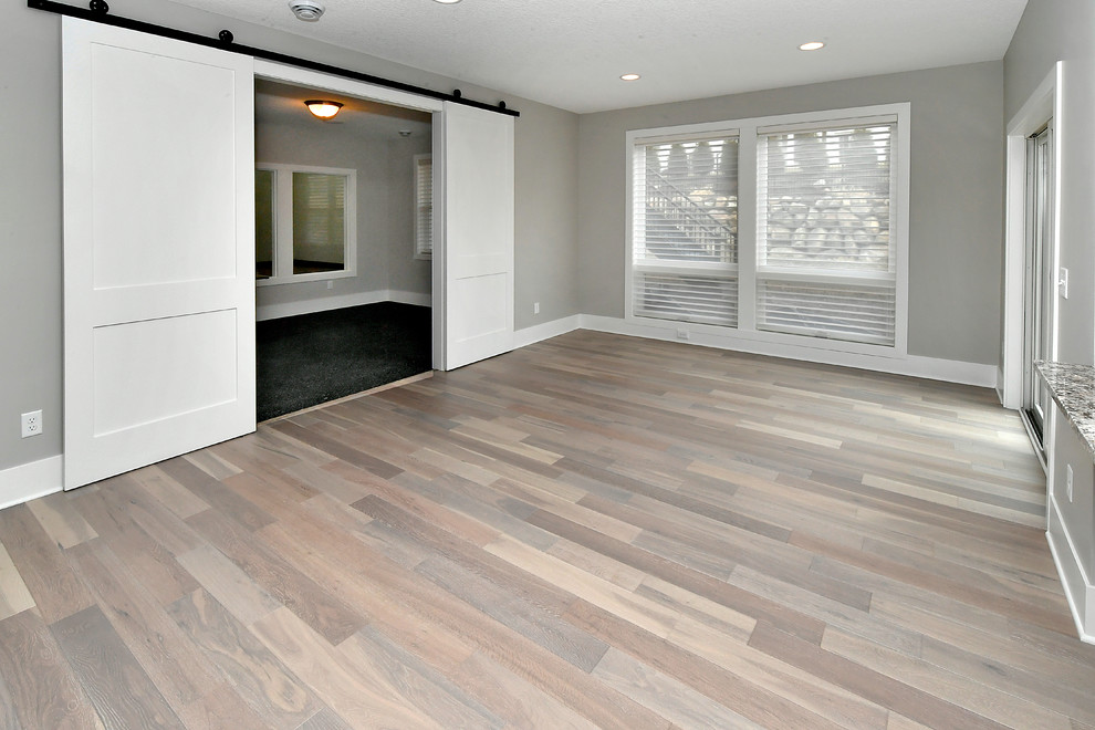Inspiration for a transitional home design remodel in Minneapolis
