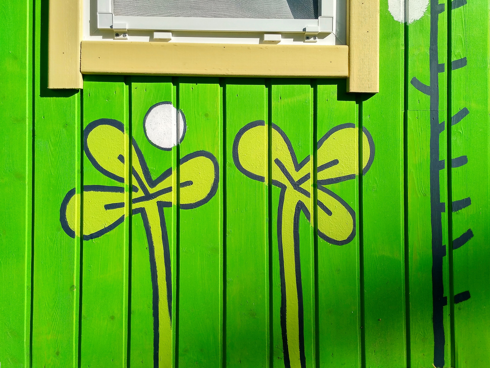 Домик в соснах