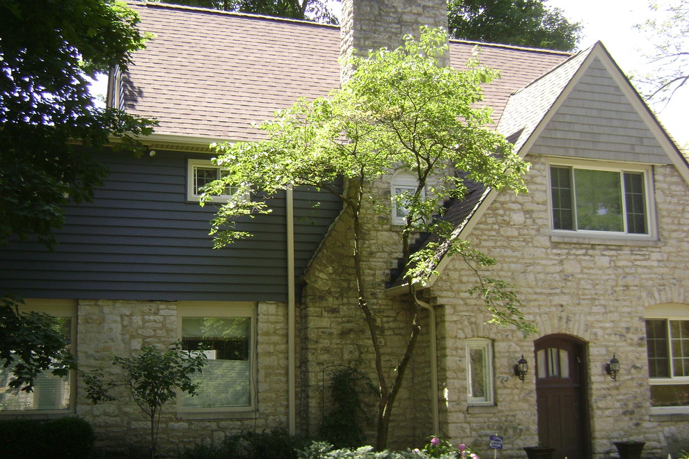 Alside 7&quot; Prodigy Vinyl Siding w/ Seamless Gutter and New