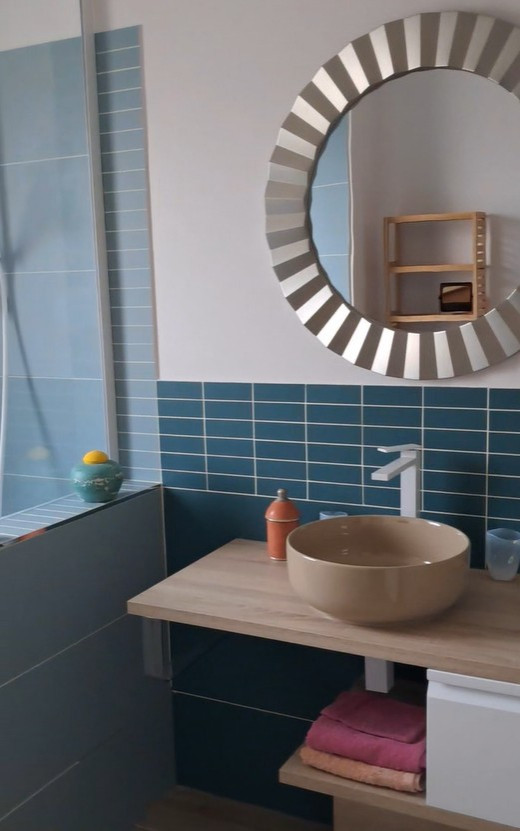 Création salle de bain d'amis dans une maison d'architecte.Région parisienne