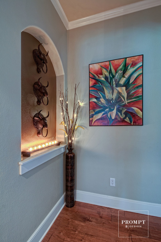 Example of a small transitional home design design in Austin