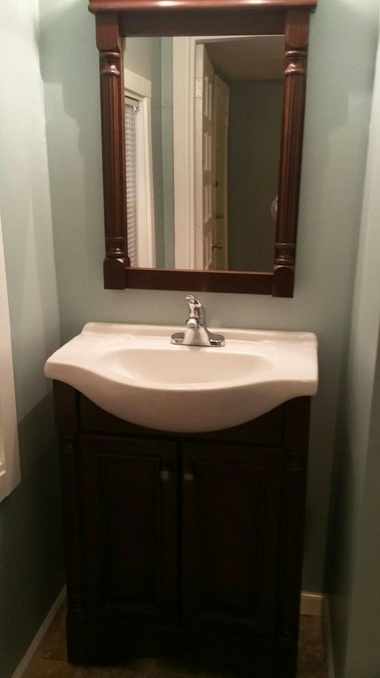 Frank and Penny Bathroom