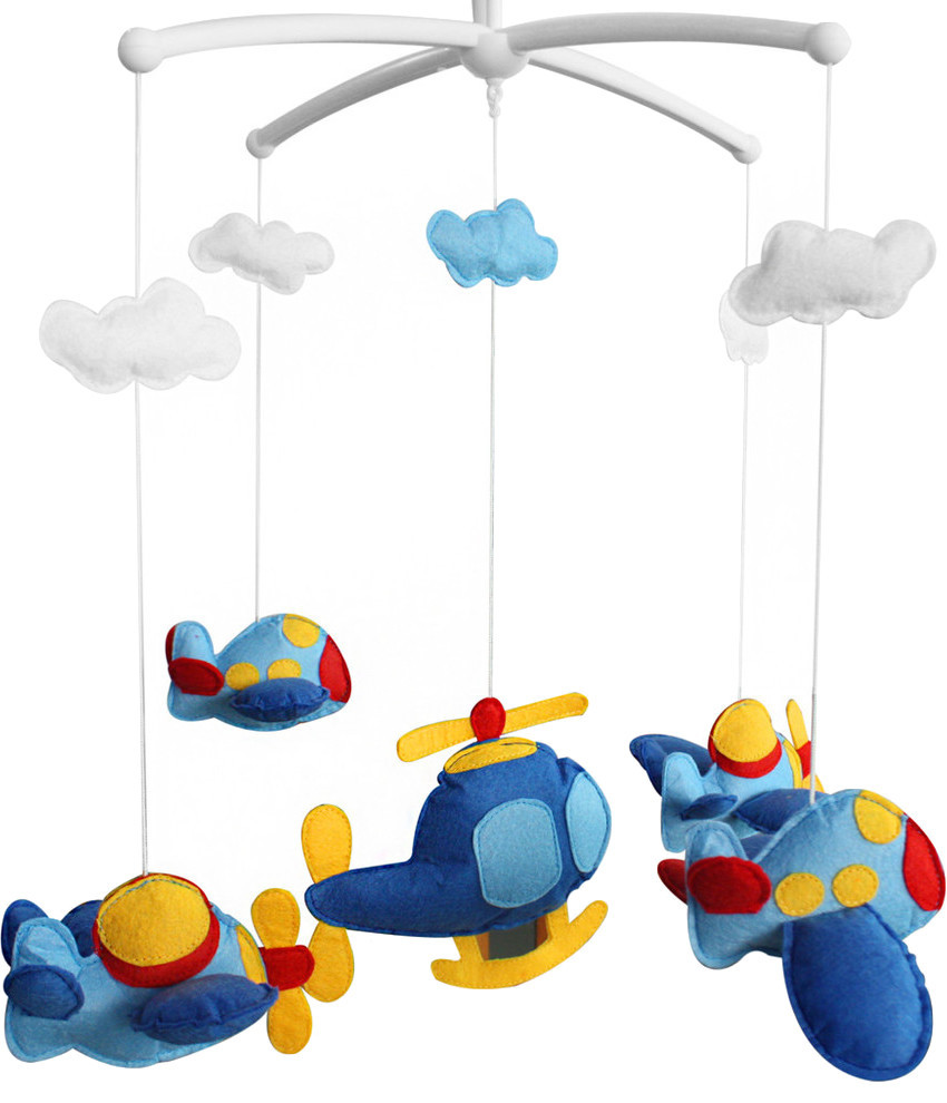 baby crib toys