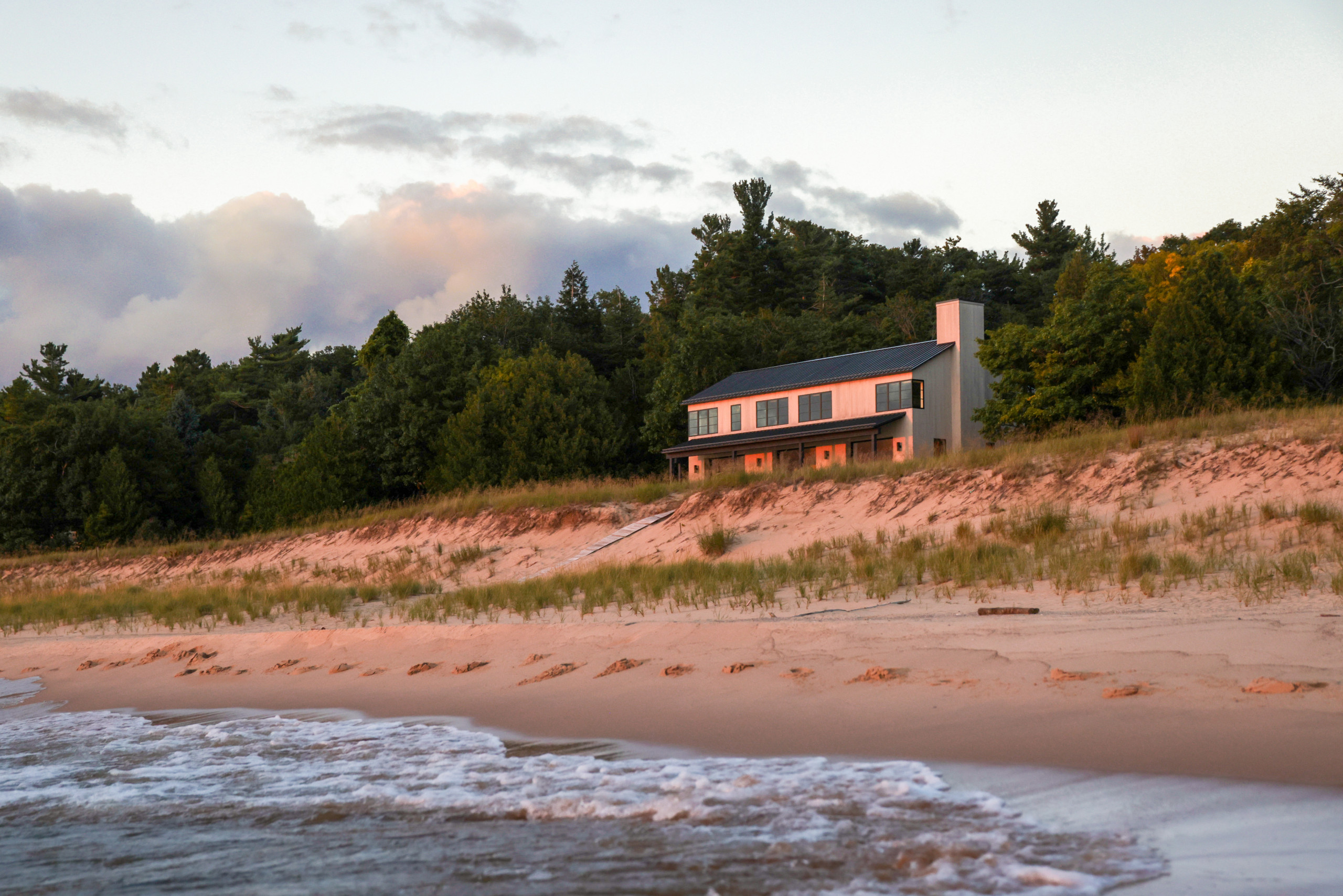 Modern Contemporary Beach House