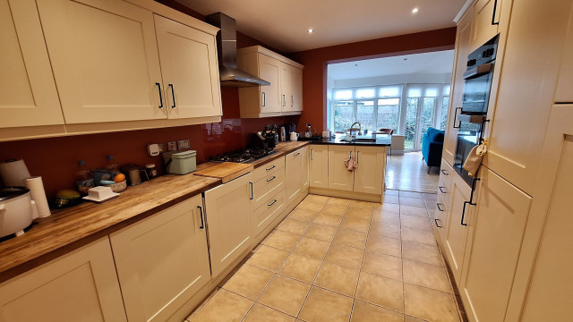 Ballinteer, Dublin 16 contemporary-kitchen