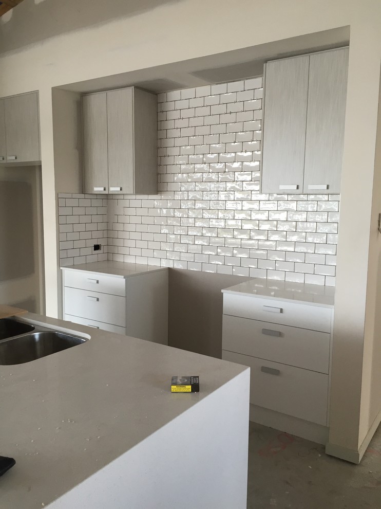 What Colour Walls Go With Grey Floor Tiles Floor Roma