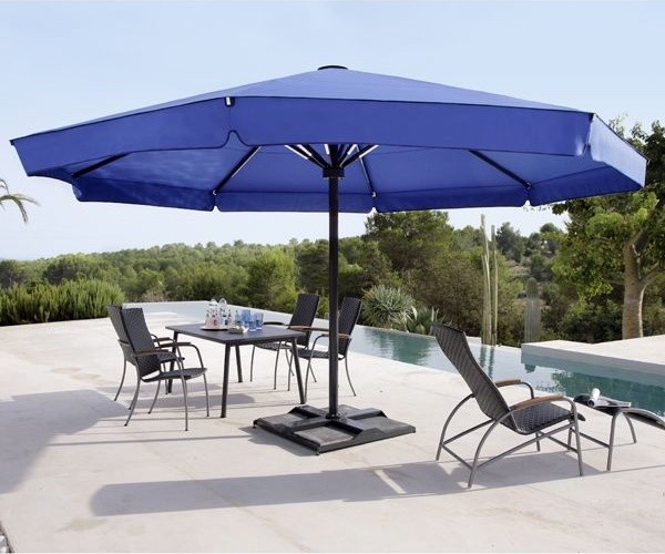 Big Ben Round Patio Umbrella Modern Patio Chicago By Home