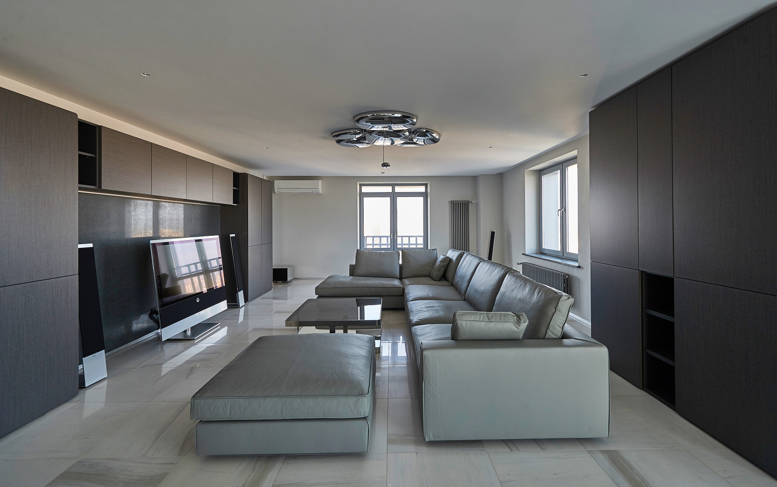 Дизайн Юрия и Ирины Вопшиновых